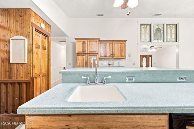 1478 GATELY Road, Jacksonville, FL 32225