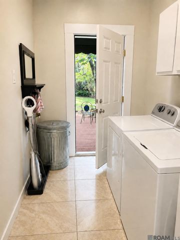 2280 Pickett Ave, Baton Rouge, LA 70808