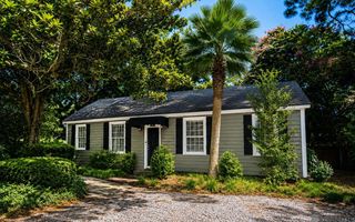 2280 Pickett Ave, Baton Rouge, LA 70808
