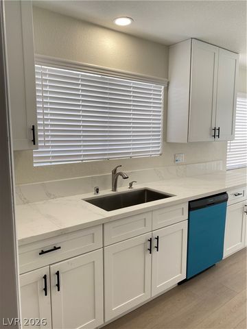 7547 kalmalii av Avenue, Las Vegas, NV 89147