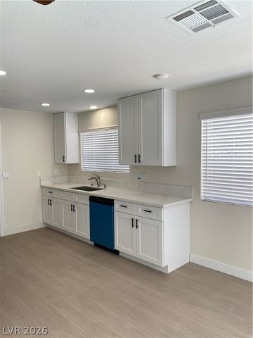 7547 kalmalii av Avenue, Las Vegas, NV 89147