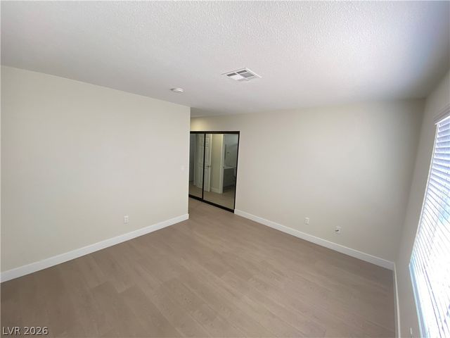 7547 kalmalii av Avenue, Las Vegas, NV 89147