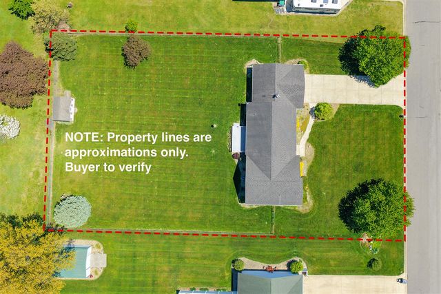 29376 Saddlebred Lane, Dowagiac, MI 49047