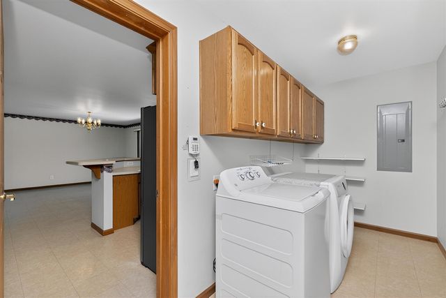 29376 Saddlebred Lane, Dowagiac, MI 49047