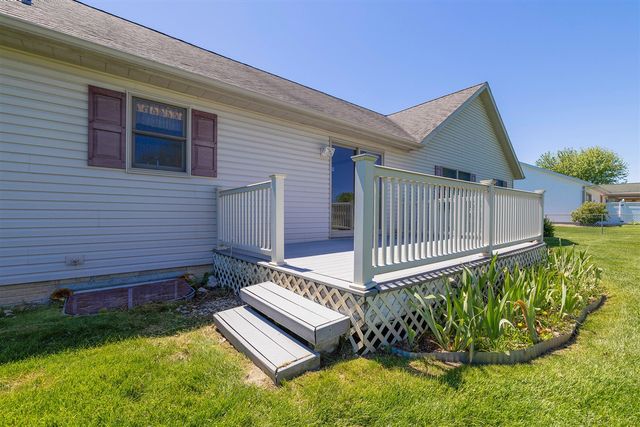 29376 Saddlebred Lane, Dowagiac, MI 49047