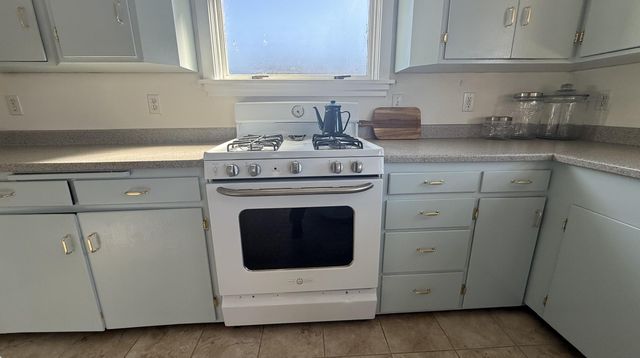 11 Crab Street, Eureka, CA 95503