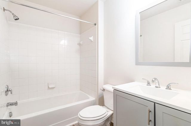 7548 STEPHEN DR, Harrisburg, PA 17111