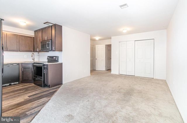 7548 STEPHEN DR, Harrisburg, PA 17111