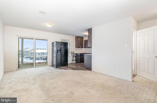 7548 STEPHEN DR, Harrisburg, PA 17111