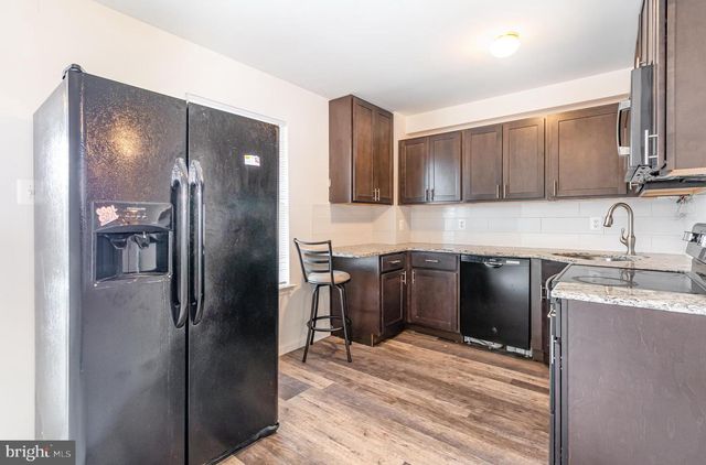 7548 STEPHEN DR, Harrisburg, PA 17111