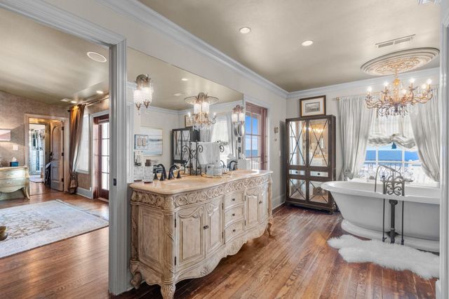 6204 N Ocean Blvd., Myrtle Beach, SC 29577