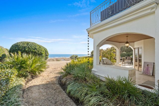 6204 N Ocean Blvd., Myrtle Beach, SC 29577