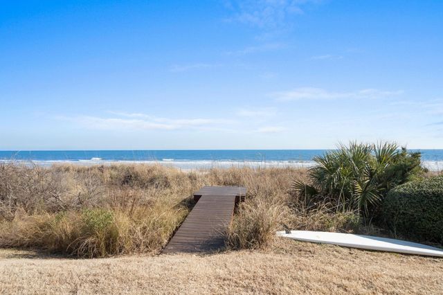 6204 N Ocean Blvd., Myrtle Beach, SC 29577