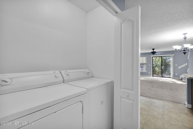 7764 PLAYSCHOOL Lane, Jacksonville, FL 32210