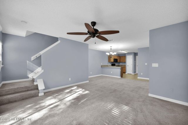 7764 PLAYSCHOOL Lane, Jacksonville, FL 32210