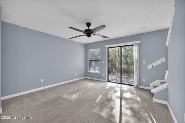 7764 PLAYSCHOOL Lane, Jacksonville, FL 32210