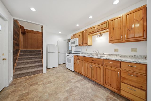 1164 Main Street, Grafton, NH 03240