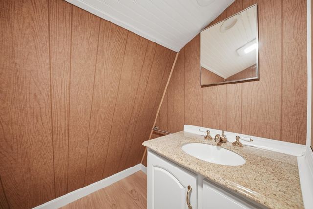 1164 Main Street, Grafton, NH 03240