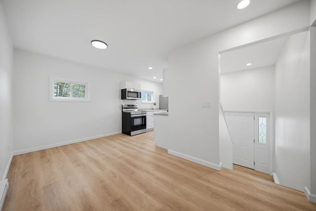 1164 Main Street, Grafton, NH 03240