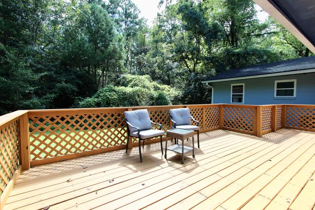 97 Walnut Avenue, Defuniak Springs, FL 32435