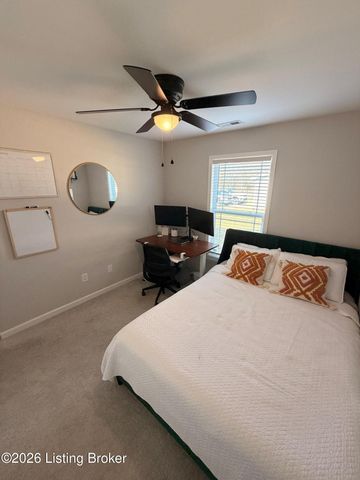 9005 Manslick Commons Dr, Louisville, KY 40219