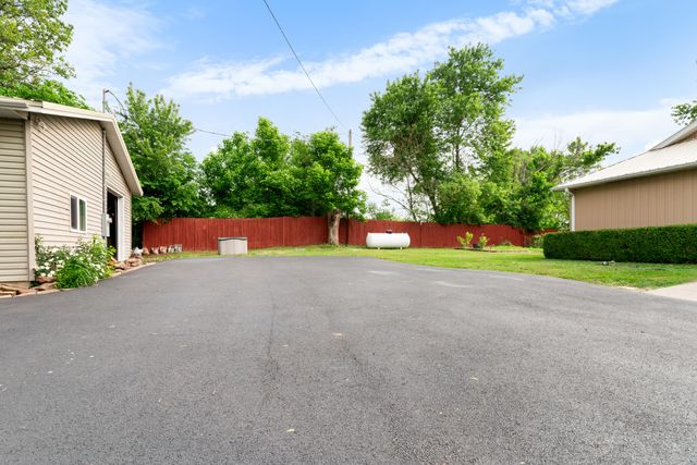 36205 State Highway 413, Crane, MO 65633