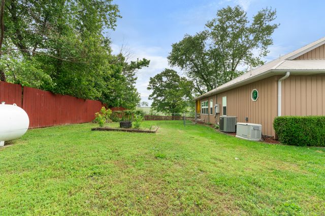 36205 State Highway 413, Crane, MO 65633