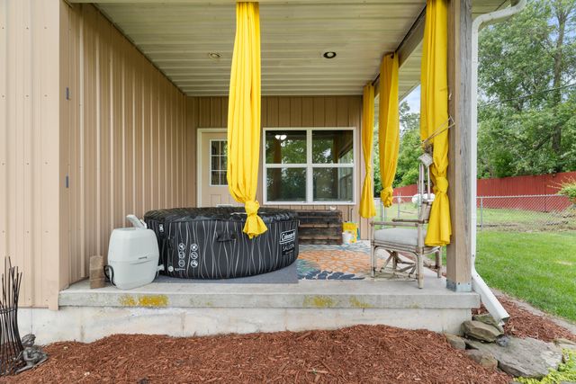 36205 State Highway 413, Crane, MO 65633