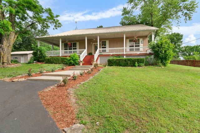 36205 State Highway 413, Crane, MO 65633