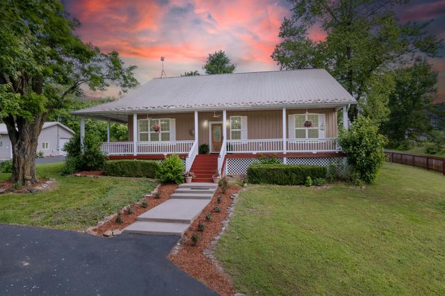 36205 State Highway 413, Crane, MO 65633