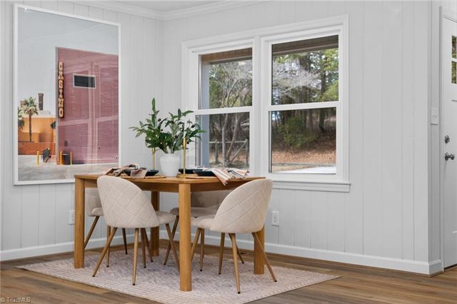 5920 Loop Road, Clemmons, NC 27012