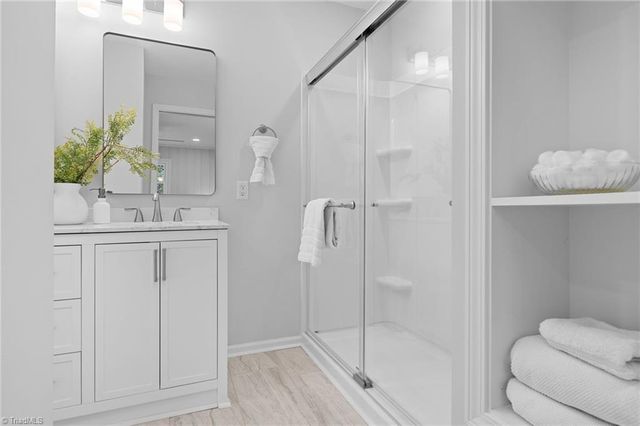 5920 Loop Road, Clemmons, NC 27012