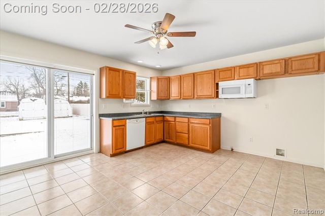 795 N Parent Street, Westland, MI 48185