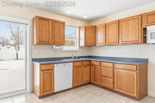 795 N Parent Street, Westland, MI 48185