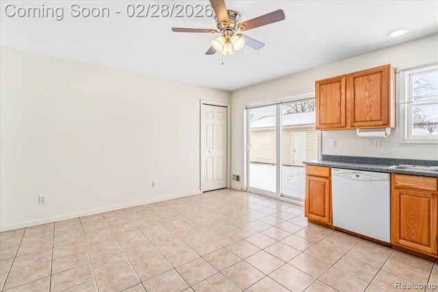 795 N Parent Street, Westland, MI 48185