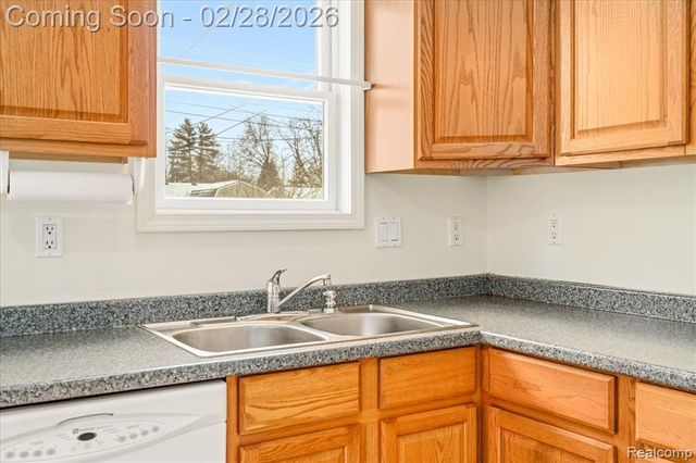 795 N Parent Street, Westland, MI 48185