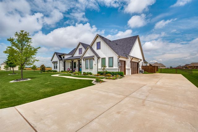 43 Ohanlon Drive, Van Alstyne, TX 75495