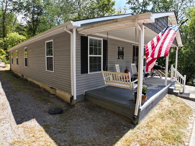 115 Church Street, Irvine, KY 40336