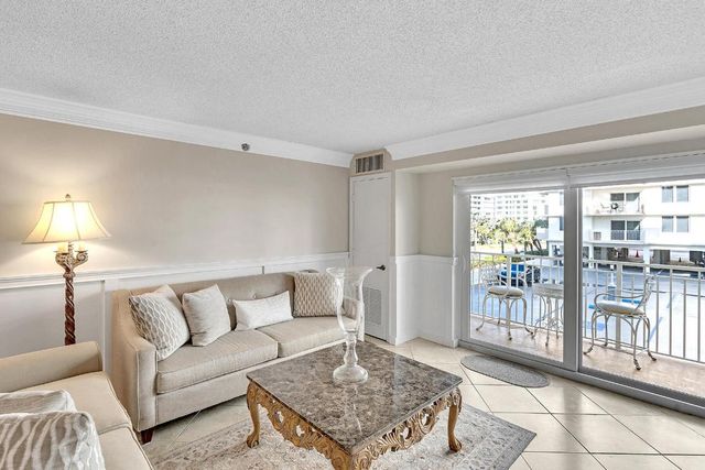 3301 S Ocean Boulevard 104, Highland Beach, FL 33487