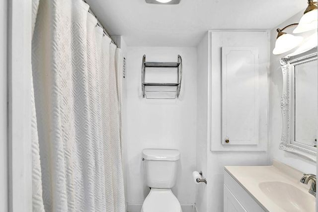 3301 S Ocean Boulevard 104, Highland Beach, FL 33487