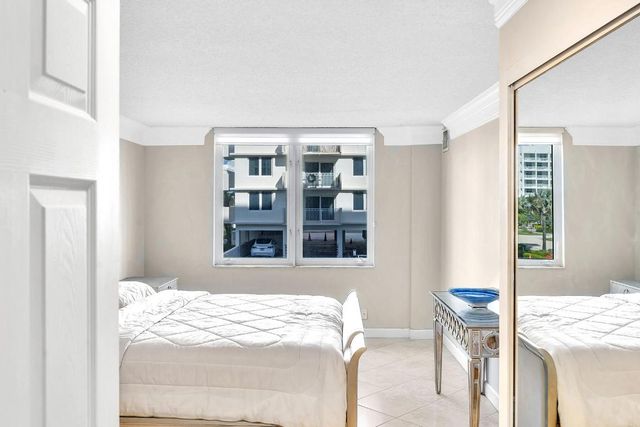 3301 S Ocean Boulevard 104, Highland Beach, FL 33487