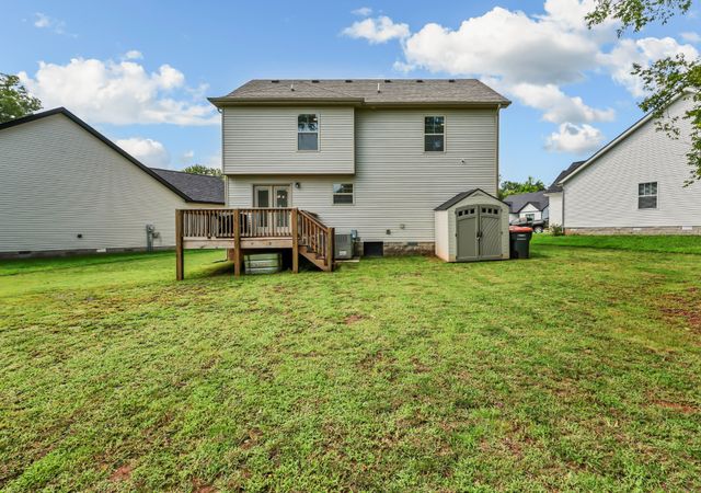 2626 Burch Rd, Clarksville, TN 37042