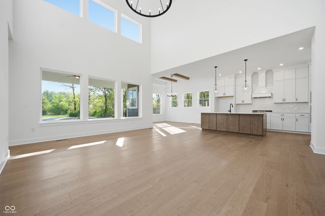 19613 Wood Farm Place, Westfield, IN 46074