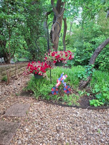 2913 Moss Creek Court, Mckinney, TX 75072