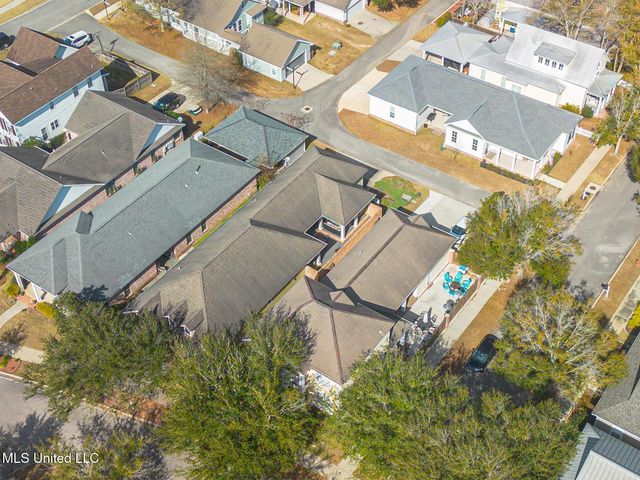 19713 Savannah Street, Biloxi, MS 39532