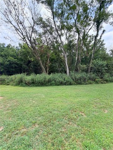Posy Mountain/Honeysuckle, Rogers, AR 72756