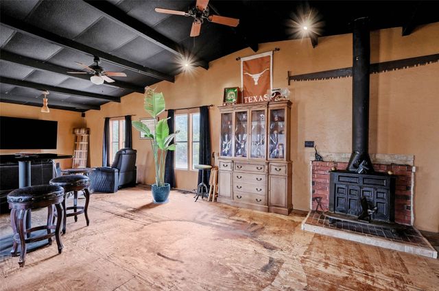 2447 Cemetery Road, Pottsboro, TX 75076