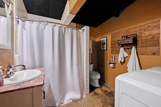 2447 Cemetery Road, Pottsboro, TX 75076