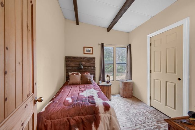 2447 Cemetery Road, Pottsboro, TX 75076