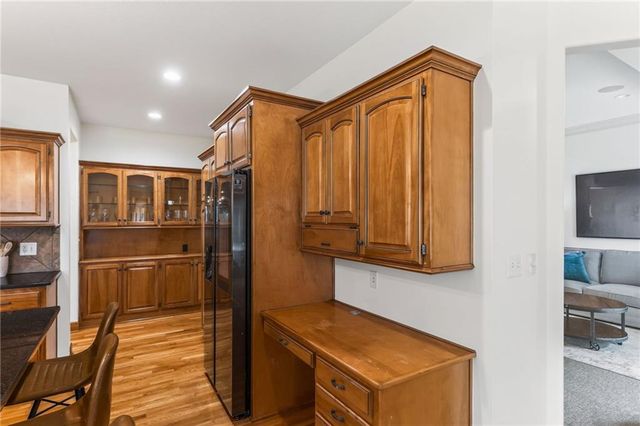 2529 SW Kristin Drive, Lee's Summit, MO 64082